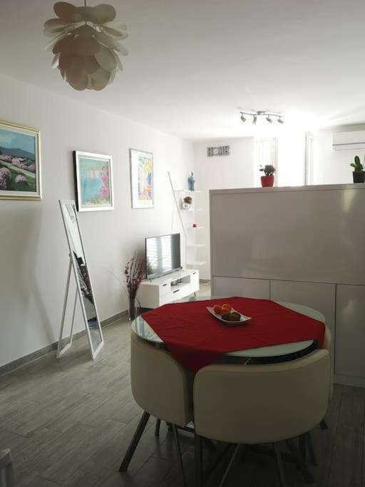 Studio Apartment Ivana - New Sweet Apartment Дубровник Екстер'єр фото