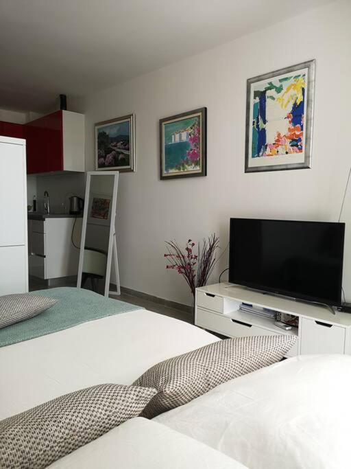 Studio Apartment Ivana - New Sweet Apartment Дубровник Екстер'єр фото