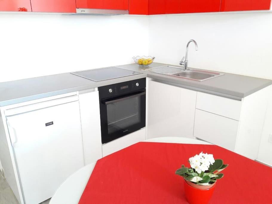 Studio Apartment Ivana - New Sweet Apartment Дубровник Екстер'єр фото